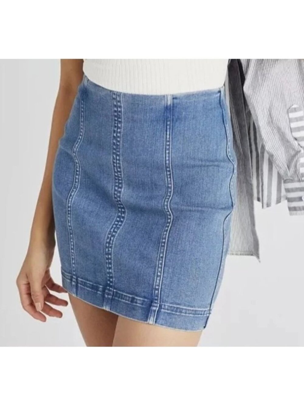 Free People Modern Femme Denim Center Seam A line Skirt Size 4